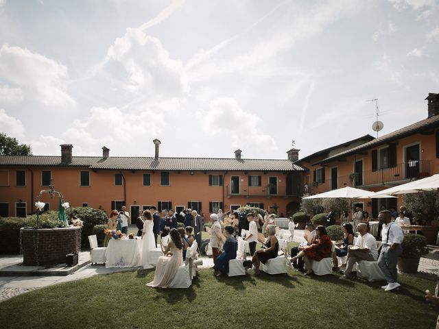 Il matrimonio di Massimo e Desireé a Robecco sul Naviglio, Milano 19