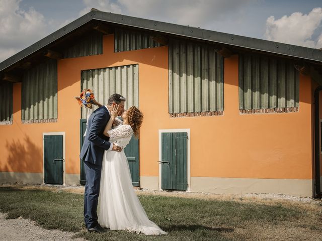 Il matrimonio di Massimo e Desireé a Robecco sul Naviglio, Milano 32