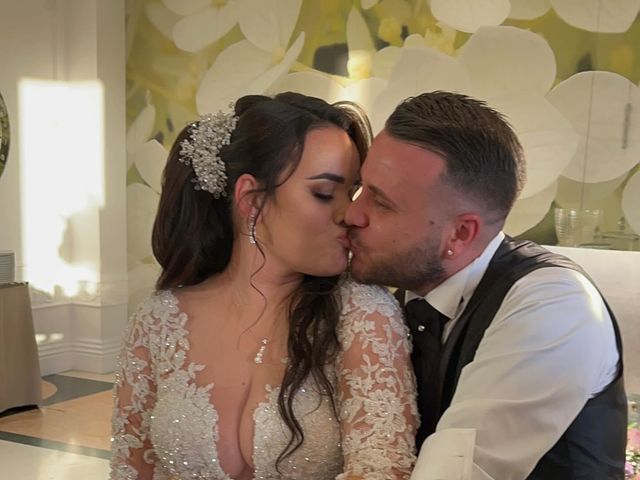 Il matrimonio di Fabio e Giusi  a Avellino, Avellino 8