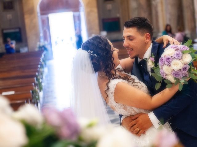 Il matrimonio di Marta e Kevin a Corridonia, Macerata 23