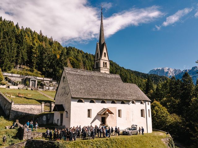 Il matrimonio di Tiziano e Anna a Alleghe, Belluno 24