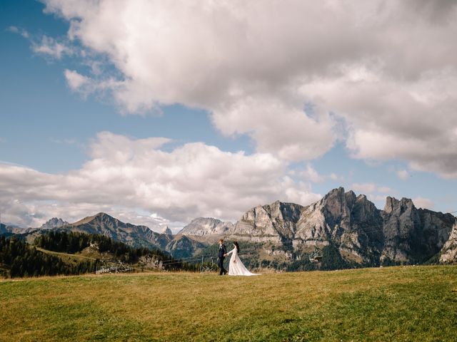 Il matrimonio di Tiziano e Anna a Alleghe, Belluno 48