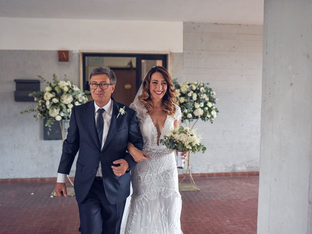 Il matrimonio di Chiara e Vincenzo a Pomigliano d&apos;Arco, Napoli 29