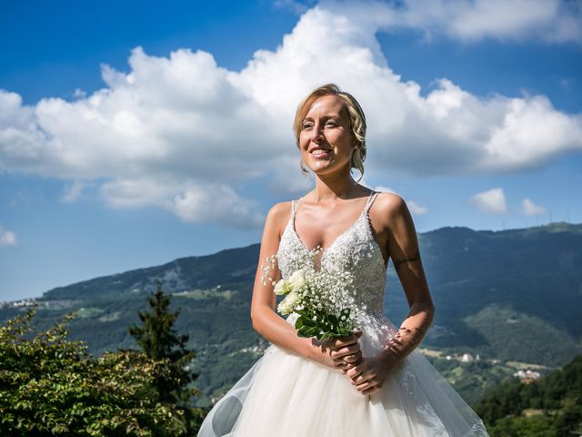 Il matrimonio di Simone e Mara a Berbenno, Bergamo 20