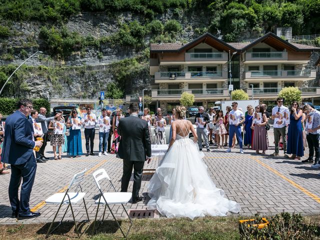 Il matrimonio di Simone e Mara a Berbenno, Bergamo 56