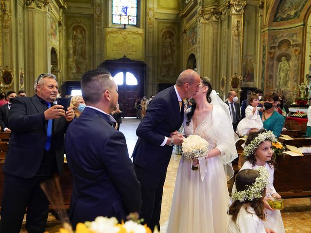 Il matrimonio di Alfonso e Jessica a Gaggiano, Milano 35