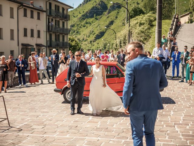 Il matrimonio di Matteo e Federica a Ponte Nossa, Bergamo 36