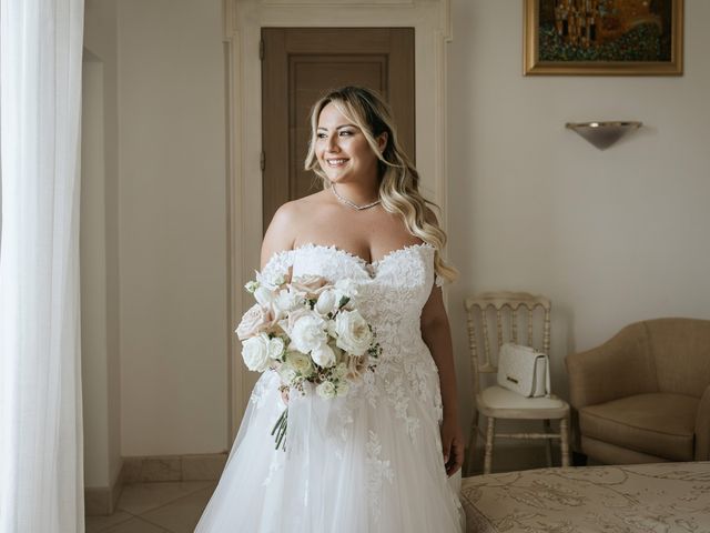 Il matrimonio di Sefora e Luca a Ostuni, Brindisi 32