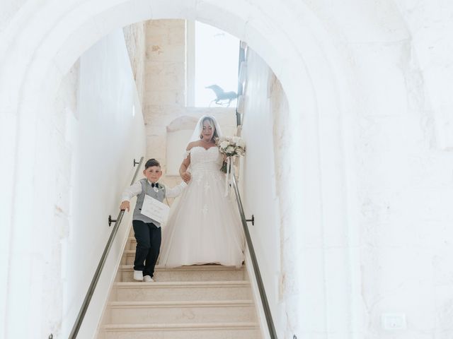 Il matrimonio di Sefora e Luca a Ostuni, Brindisi 42