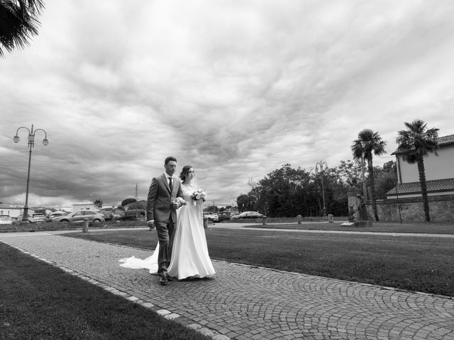 Il matrimonio di Lorenzo e Enrica a Cotignola, Ravenna 11