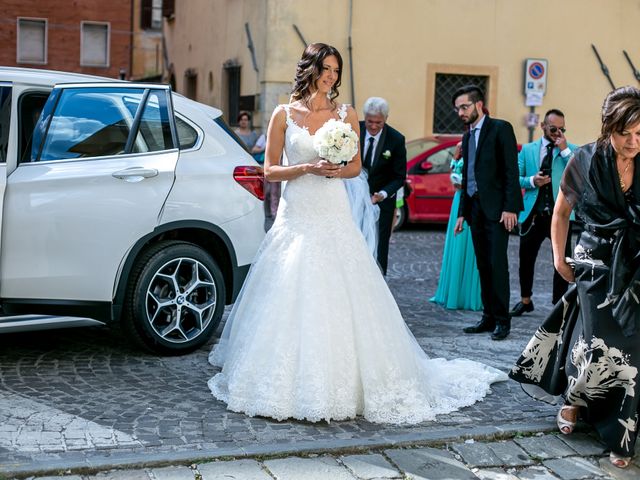 Il matrimonio di Stefano e Erika a Cagli, Pesaro - Urbino 29