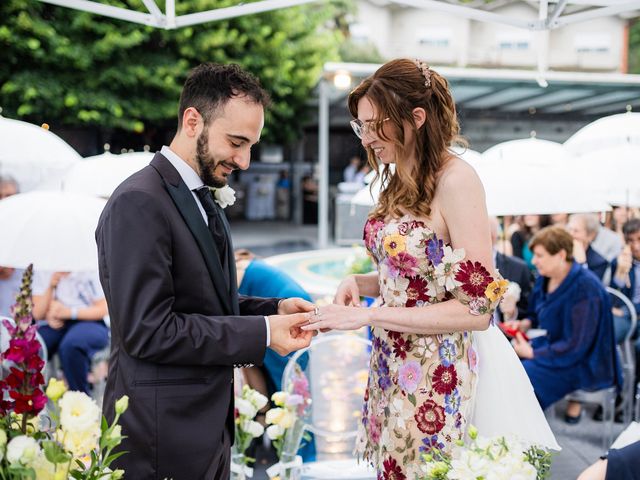 Il matrimonio di Michele e Valentina a Mergozzo, Verbania 31
