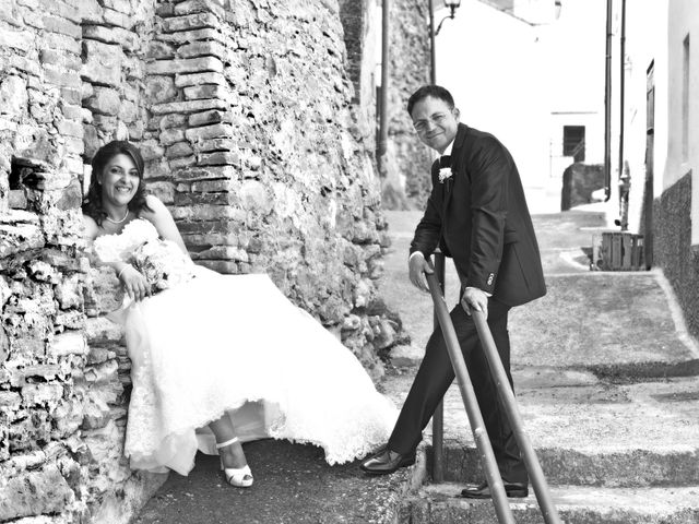 Il matrimonio di Nicola e Rossella a Pisticci, Matera 8