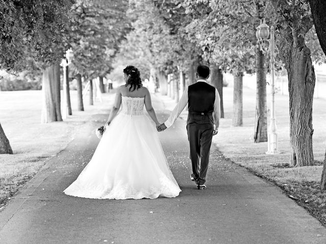 Il matrimonio di Nicola e Rossella a Pisticci, Matera 13