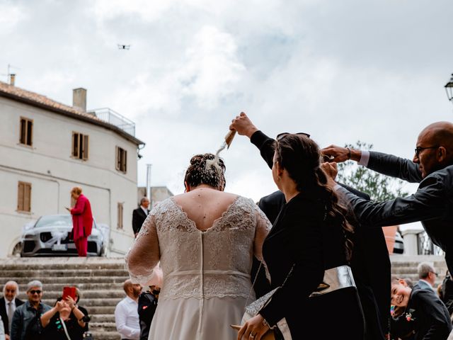 Il matrimonio di Laura e Christian a Castignano, Ascoli Piceno 24