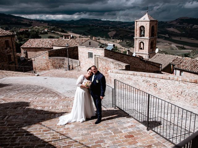 Il matrimonio di Laura e Christian a Castignano, Ascoli Piceno 30