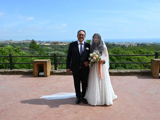 Il matrimonio di Florina e Riccardo a Agrigento, Agrigento 10