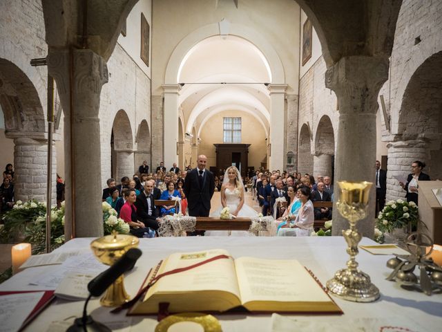 Il matrimonio di Fabio e Valentina a Umbertide, Perugia 10
