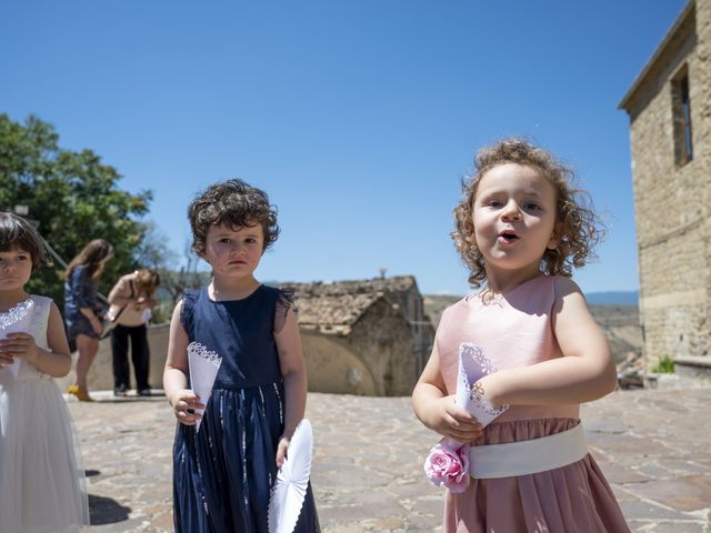 Il matrimonio di Rosa e Nicola a Laurenzana, Potenza 19