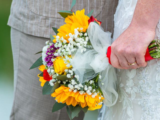 Il matrimonio di Matteo e Barbara a Salvirola, Cremona 29