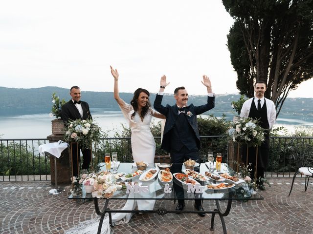 Il matrimonio di Xhiljola e Francesco a Velletri, Roma 30