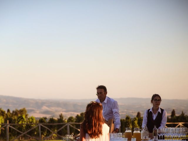 Il matrimonio di Miuta e Afro a Cinigiano, Grosseto 15