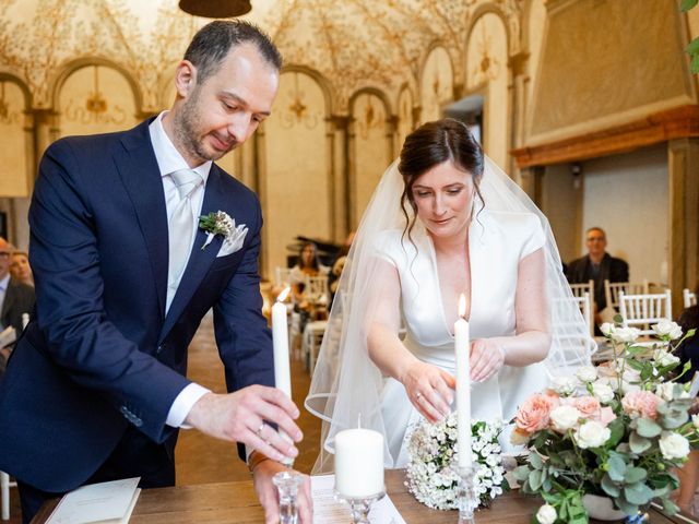 Il matrimonio di Alberto e Valentina a Merate, Lecco 25