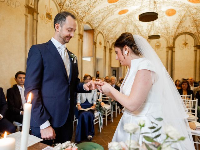 Il matrimonio di Alberto e Valentina a Merate, Lecco 32