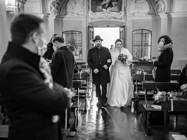 Il matrimonio di Alberto e Chiara a Valmadrera, Lecco 15