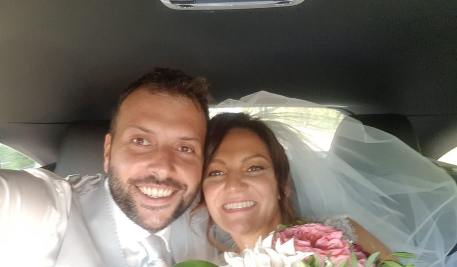 Il matrimonio di Max e Elena a Bologna, Bologna