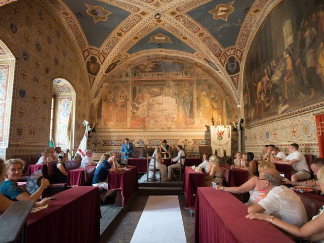 Il matrimonio di Charlie e Gabriella a Volterra, Pisa 9