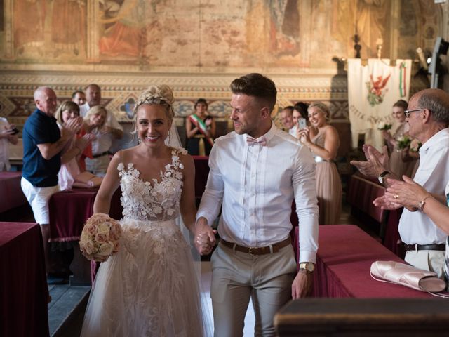 Il matrimonio di Charlie e Gabriella a Volterra, Pisa 35