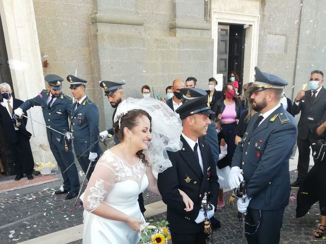 Il matrimonio di Giovanni  e Daria a Cabras, Oristano 12