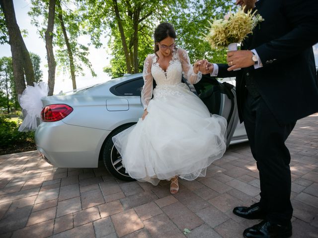 Il matrimonio di Valeria e Simone a Porto Viro, Rovigo 22