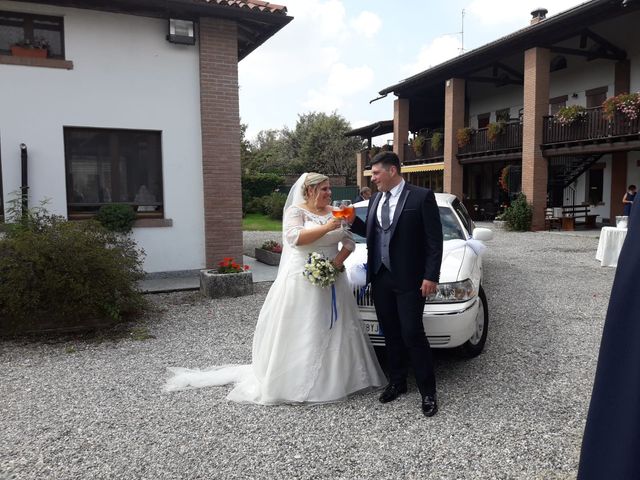 Il matrimonio di Marco e Mirella a Busto Garolfo, Milano 4