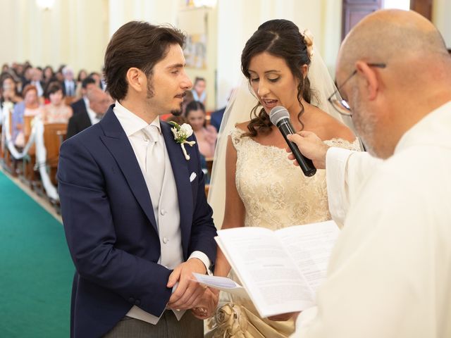 Il matrimonio di Antonio e Serena a Reggio di Calabria, Reggio Calabria 24