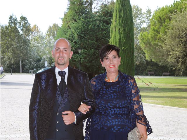 Il matrimonio di Nicola e Floriana a Calcinaia, Pisa 32