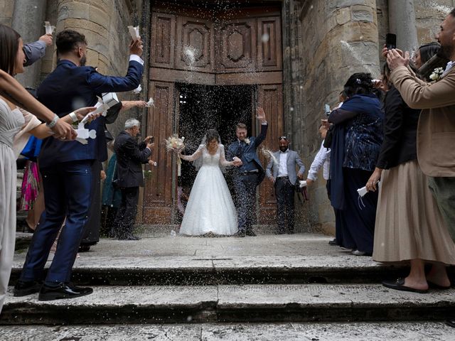 Il matrimonio di Tina e Federico a Poppi, Arezzo 25