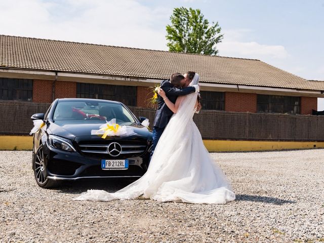 Il matrimonio di Gianluca e Angela a Nichelino, Torino 41