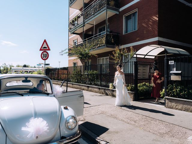 Il matrimonio di Stefano e Lili a Venegono Inferiore, Varese 23