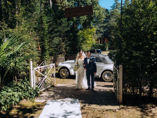 Il matrimonio di Stefano e Lili a Venegono Inferiore, Varese 27