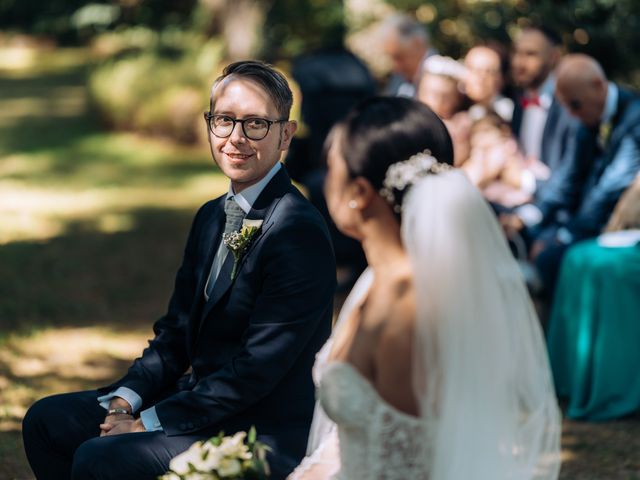 Il matrimonio di Stefano e Lili a Venegono Inferiore, Varese 31