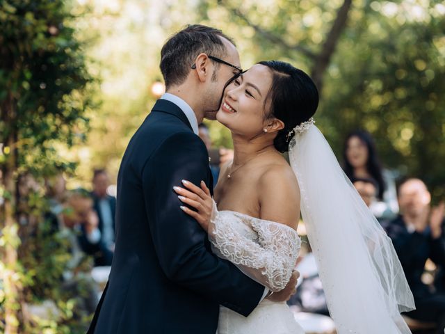 Il matrimonio di Stefano e Lili a Venegono Inferiore, Varese 44