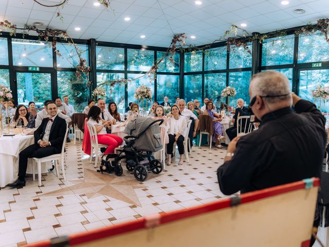 Il matrimonio di Stefano e Lili a Venegono Inferiore, Varese 81