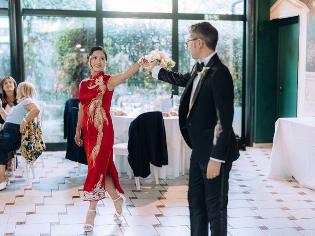 Il matrimonio di Stefano e Lili a Venegono Inferiore, Varese 90