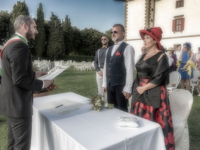 Il matrimonio di Alessandro e Monica a Poggio a Caiano, Prato 13