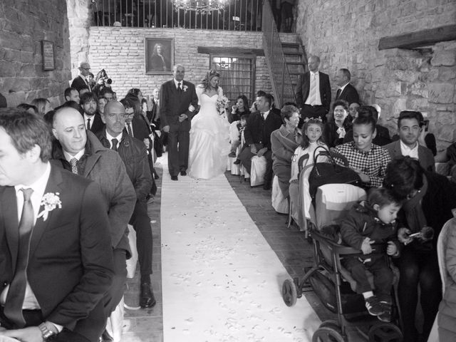 Il matrimonio di Lorenzo e Simona a Torgiano, Perugia 14