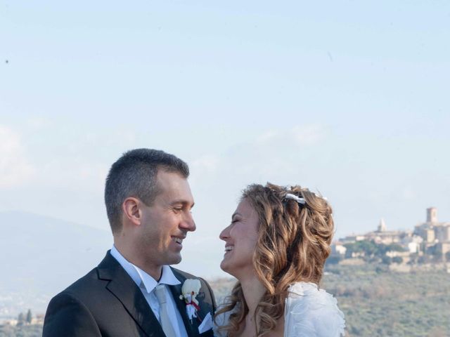 Il matrimonio di Lorenzo e Simona a Torgiano, Perugia 33
