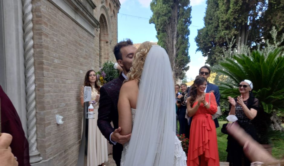 Il matrimonio di Leonardo e Laura a Fermo, Fermo