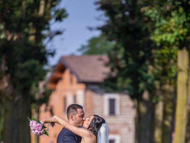 Il matrimonio di Christian e Vanessa a Robecco sul Naviglio, Milano 17